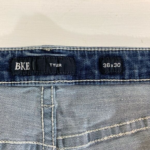 BKE Tyler Jeans Men's 36X30 Blue Denim Relaxed Fit Straight Leg  Distress Casual - Picture 7 of 12